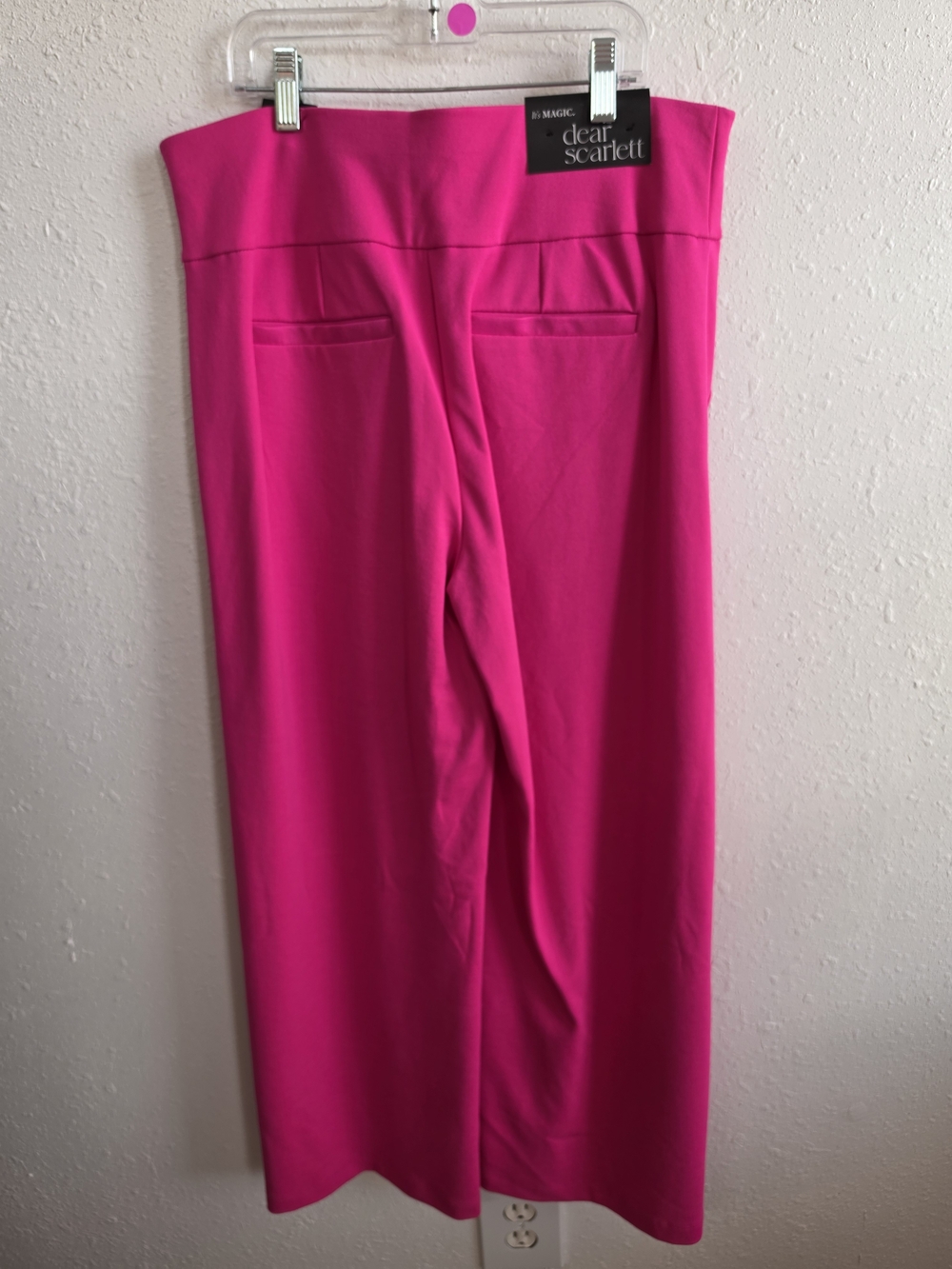Dear Scarlett Magic Cropped Pants Large Hot Pink Wide Leg Pull On NWT - Picture 7 of 8